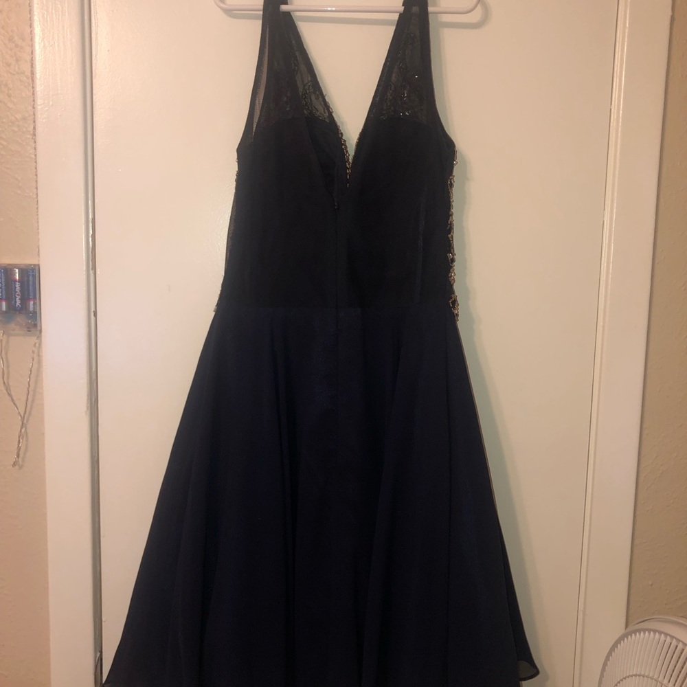Homecoming/banquet dress - Picture 2 of 3